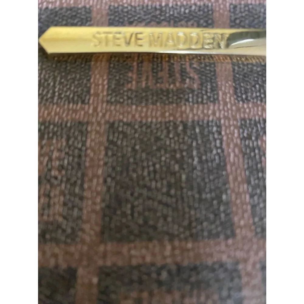 Women's Steve Madden Brown Wristlet Wallet